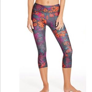 Fabletics floral cropped workout pants